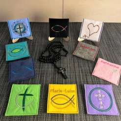 Rosenkranztasche aus Filz, verschiedene Designs, Kommunion, Rosenkranz