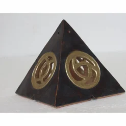 Räucherpyramide Pyramide Räuchermann Skulptur  Keramik