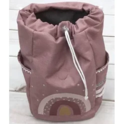 Rucksack mit Namen,  Umhängetasche, Rucksack mit Regenbogen, altrosa dunkel, weiß bestickt,  Kindergartenrucksack