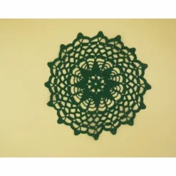 Rundes Häkeldeckchen tannngrün Ø 22 cm