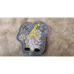 S-BST001-01 Blumenstecker aus Filz bestickt - Bienengnome - Handmade