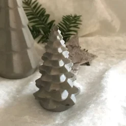 Scandi Weihnachtsdeko - Weihnachtsbäume Tannenbäume aus Beton grau, 2 Größen