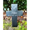 Schieferkreuz 30x20cm personalisiert mit Wunschgravur – Gedenkkreuz & Grabschmuck für Urnengrab, Baumgrab, Grabkreuz