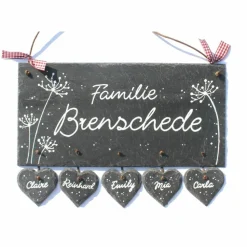 Schiefertürschild Pusteblume mit Herzanhänger – Personalisiertes Haustürschild mit Namen | Handgemachtes Familienschild aus Naturschiefer