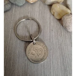 Schlüsselring mit einem 50-Pfennig Stück / Geschenk zum 50. Geburtstag / Jubiläum