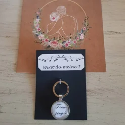 Schlüsselsanhänger Brautzilla Hochzeit schwarz weiß Cabochon silberfarbe Fassung 25mm lustiges Geschenk