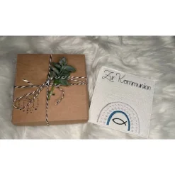 Schöne Geschenkverpackung Kommunion Taufe Konfirmation Firmung Geschenk Regenbogen Fisch Geschenkbox