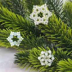 Schneeflocken / Eiskristalle aus Kristallglasperlen – 3er Set handgefertigt als Deko, Anhänger oder Geschenk