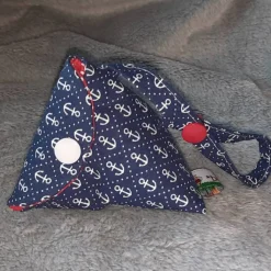 Schnullertasche mit Druckknopf, Pyramidentasche