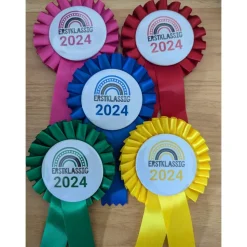 Schulkind Anstecker - Siegerschleife - Rosette