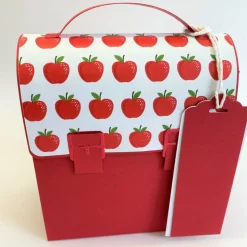 Schulranzen Schultasche aus Karton – Handgemachte Geschenkverpackung zur Einschulung (14,5 x 16 x 7,5 cm)