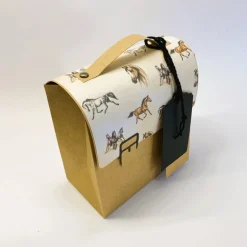 Schulranzen Schultasche aus Karton – Handgemachte Geschenkverpackung zur Einschulung (14,5 x 16 x 7,5 cm)