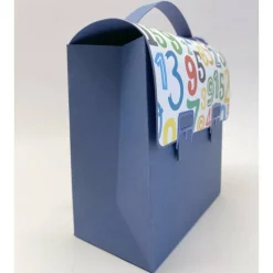 Schulranzen Schultasche aus Karton – Handgemachte Geschenkverpackung zur Einschulung (14,5 x 16 x 7,5 cm)