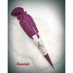 Schultüte - Zuckertüte - Schulanfang - Schulkind -Mädchen