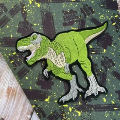 Schultüte ergobag MähdreschBär bestickt mit Dino und Namen