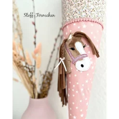 Schultüte mit Pony Lulu-Applikation hellbraun inkl. Namensstick