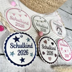 Schultüten Anhänger 2026 Schulkind Kunstleder Schultütenanhänger Regenbogen Sterne Herzen Schultüte Schulanfang