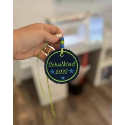 Schultüten Anhänger personalisiert zur Einschulung zum Befestigen an der Schultüte Schulranzen Tornister 2025