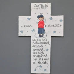 Schutzengelkreuz Taufgeschenk Junge – Personalisiertes Holzkreuz 22 x 14 cm handbemalt