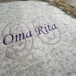 Schutzumschlag ZAHL Fotoalbum Wollfilz bestickt personalisierbar