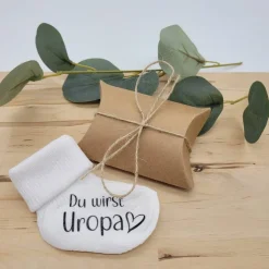 Schwangerschaft verkünden - Babysocke mit Geschenkverpackung - personalisierbar