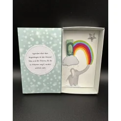 Süße Geschenkbox zur Taufe oder Geburt mit handgemaltem Elefant und Geldgeschenk