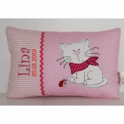 Süße Katze mit Marienkäfer & Namen  - Personalisierte Kissen, Geschenk zur Geburt, Kissen mit Namen, Namenskissen
