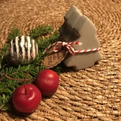 Süße kleine Deko-Tannenbäumchen aus Beton, Weihnachtsbäume in grau, ca. 6 cm