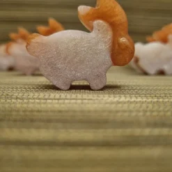 Süße kleine Hasen aus Epoxidharz, 6er Set. Dekoration für den Tisch usw..