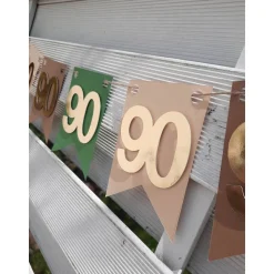 Sehr edle Girlande zum 90. Geburtstag / Jubiläum in Beige, Grün und Gold