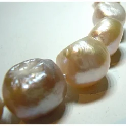 Sehr edles Tahiti Barockperlen Collier 45 cm