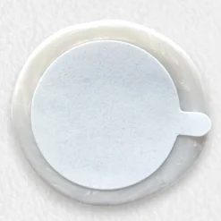 Selbstklebende Wachssiegel mit echten Rosenblüten & Goldflocken – 10 Unikate, handgefertigt, perlmuttweiß, 3cm