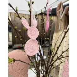 Set 3 Osterhasen gehäkelt Anhänger Frühlings Deko Osterdeko Hase minimalistisch gelb rosa flieder