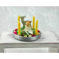 Silber Teller mit Kerzenhalter  aus Kunststoff mit echten gelben Kerzen