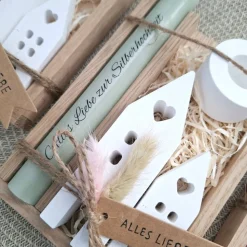 Silberhochzeit Silberhochzeitsgeschenk Häuser Lichthäuser Kerzenhalter rund Stabkerze Kerzenbox Holzbox Mitbringsel