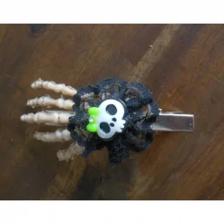 Skull Totenkopf Skeletthand Haarklammer gothic