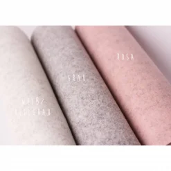 Spardose mit bestickter Filzhülle Wal