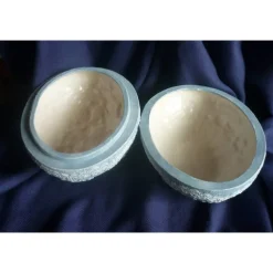 Spitzenosterei,Ostern,Frühling,Ostereier,Eier,Eidose,Osterkorb,Spitzenmuster