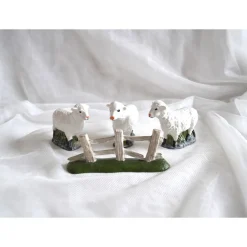 Stehendes Schaf aus Keramik von Hand bemalt