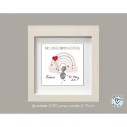 Steinbild Taufe mit Regenbogen & Herzballon – Taufgeschenk für Mädchen & Jungen – Personalisierte Karte zur Taufe