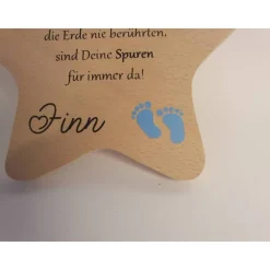 Stern aus Holz mit Babyfüßen | Geschenk nach Fehlgeburt | Erinnerungsstück für Sternenkind | Deko für verstorbenes Baby