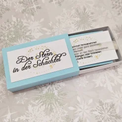 Stern in der Schachtel – 3D-Faltstern in Hellblau, Weiß & Silber mit Anleitung