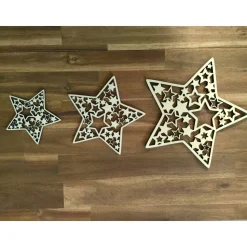 Sterne mit Sternmuster aus Holz, 3er-Set