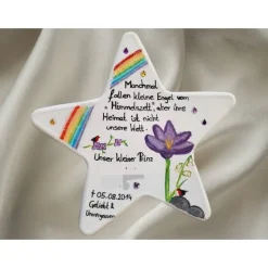 Sternenglanz auf der Blumenwiese - Einzigartige Grabdeko für unvergessliche Momente