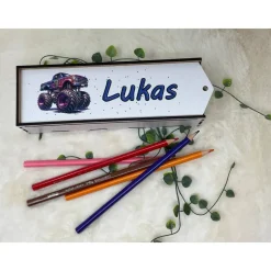 Stiftebox aus Holz personalisiert | Geschenk Einschulung| Federmäppchen Stifte Etui | Stifthalter Monstertruck