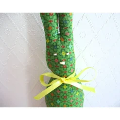 Stoffhase Osterhase Henry-Langohr in grün genäht von Hobbyhaus