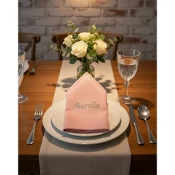 Stoffservietten mit Namen für Geburtstag und Hochzeit