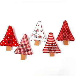 Stofftannenbäume 5er Set bestickt, Baumhänger, Geschenkanhänger