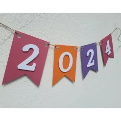 Super schöne Girlande zum Abitur, ABI 2026 in Grün und Beige mit silberner Schrift #Abi #Abitur #Abschluss