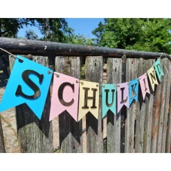 Super schöne Girlande zum Schulanfang auf Wunsch personalisiert mit Wunschnamen Schulkind Girlande in Pastellfarben